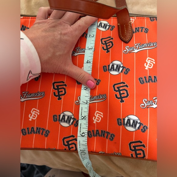 Dooney & Bourke San Francisco Giants Orange Tote Bag Purse Leather Trim - Picture 6 of 10